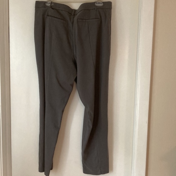 Napa Valley Woman pants good used condition - Picture 2 of 4